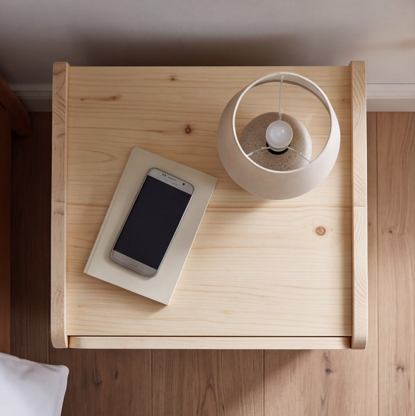 'Louis' side table with draw